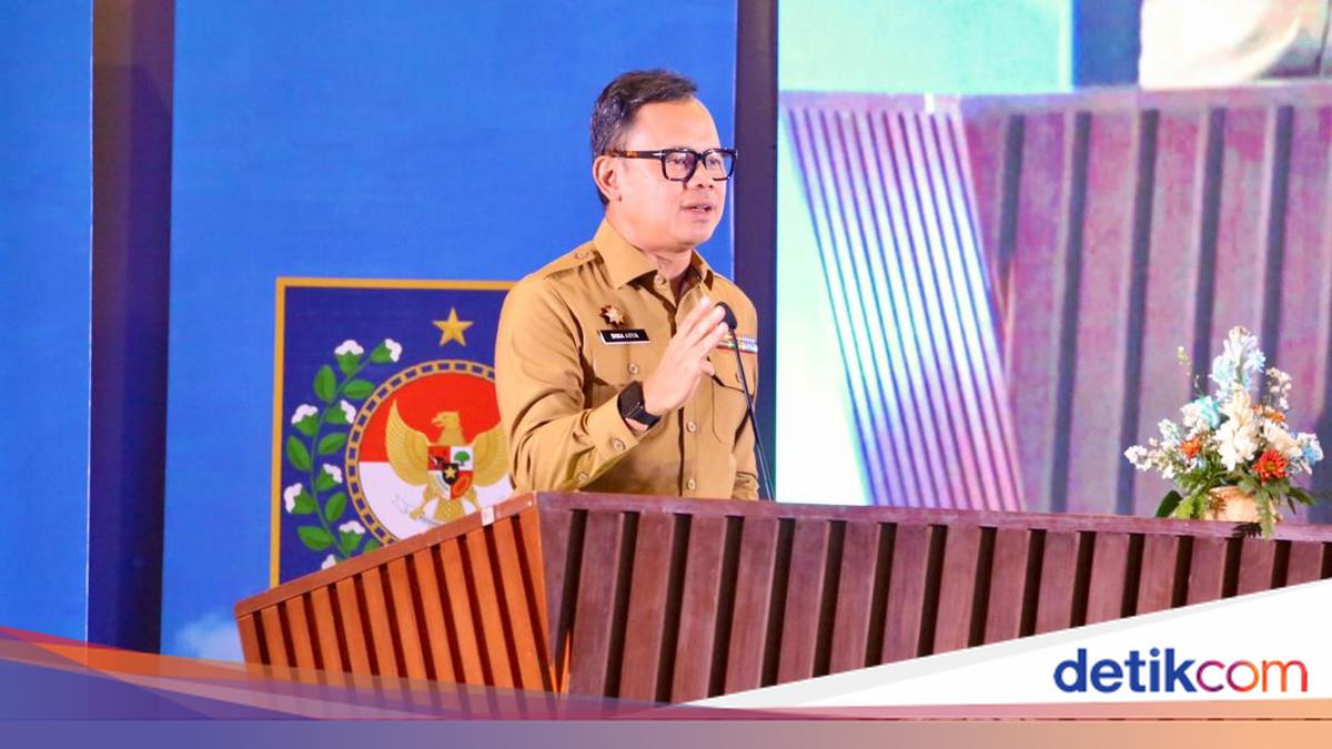Bima Arya Launches Village Head Campus Programme at UI Depok