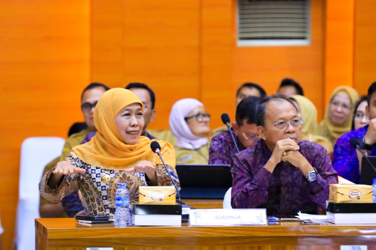 East Java Governor Khofifah Backs Expansion of Social Assistance Digitalisation to Eight Regions