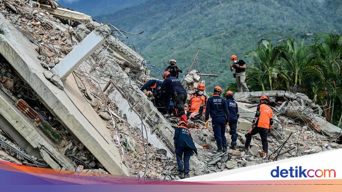 Venezuela Earthquake Death Toll Surpasses 1,700 as Devastation Spreads