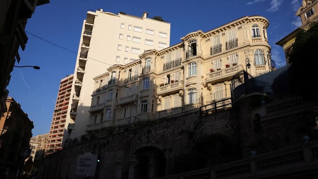 Bomb Rocks Millionaires' Paradise, Ukrainian Tycoon Among Victims