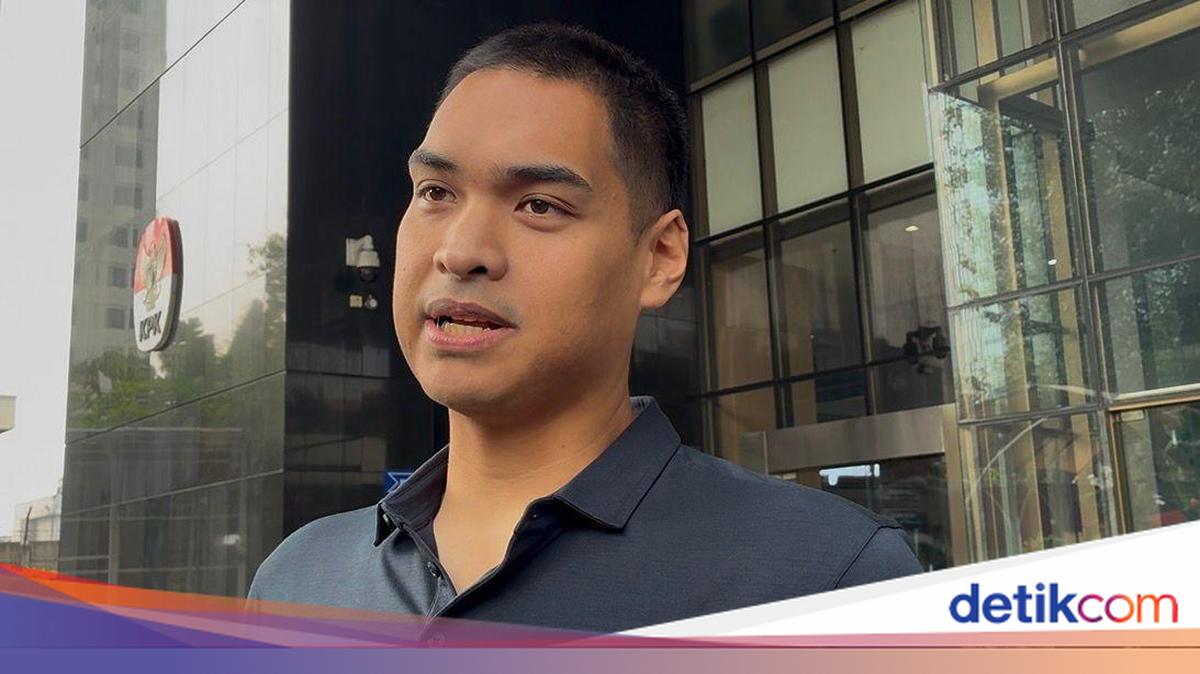 Former Minister Dito Ariotedjo Unrecognisable as Witness in KPK Hajj Quota Probe
