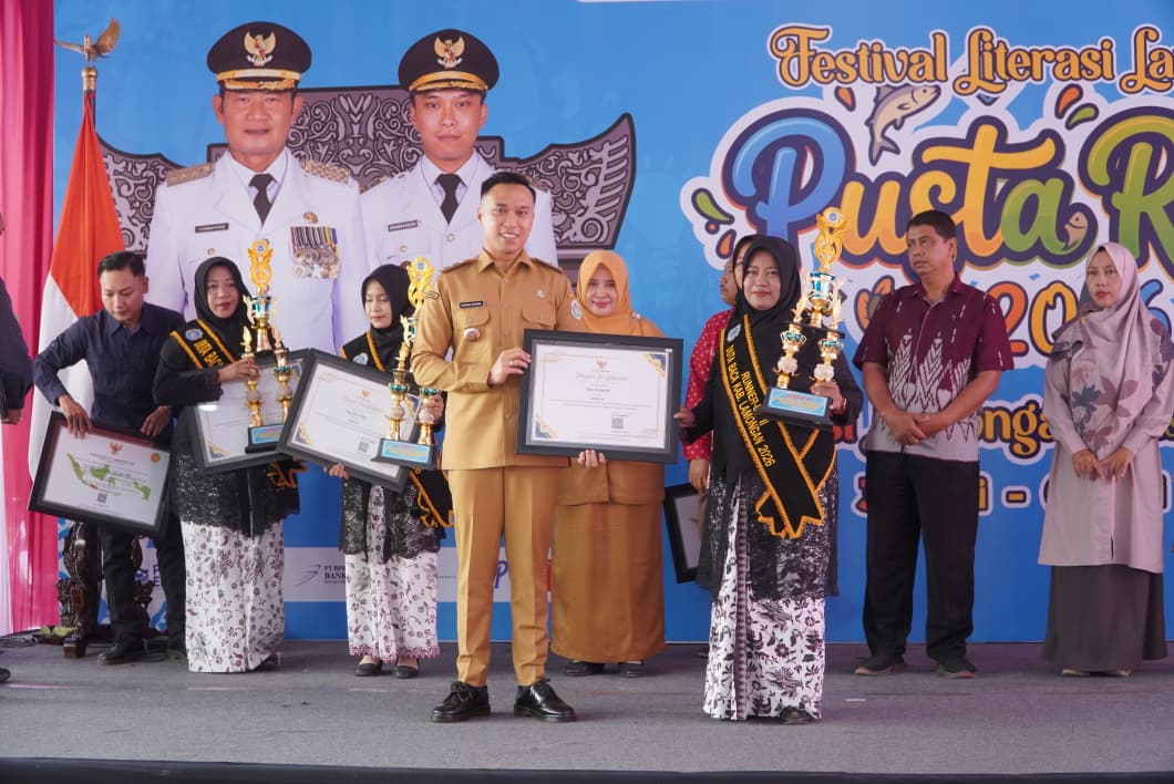 Lamongan Holds Pusta Raya Literacy Festival to Boost Human Development