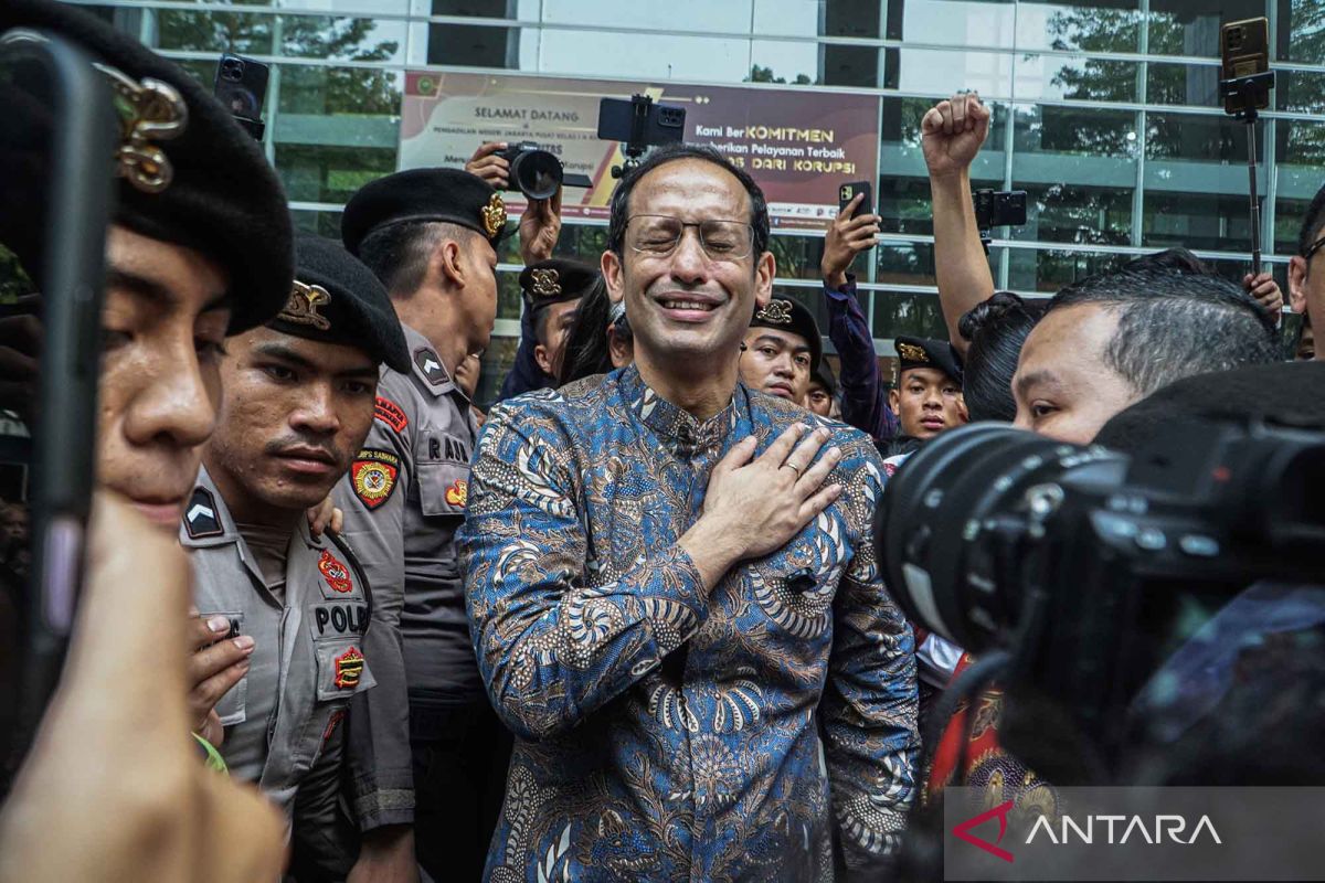 Yesterday's Headlines: Nadiem Sentenced to 10 Years, Dito Ariotedjo Questioned by KPK