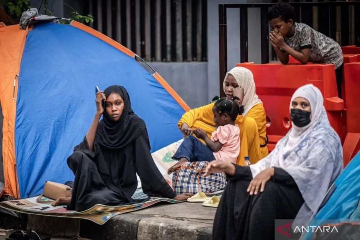 UNHCR targets 50 percent reduction in protracted displacement by 2035