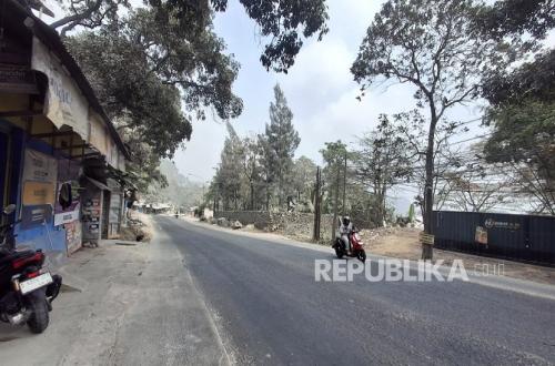 West Bandung Environmental Agency Identifies Factory Causing Snow-Like Pollution