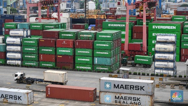 Indonesia's Trade Balance Slips Back into Deficit: Here Are the Goods Behind the Large Shortfall