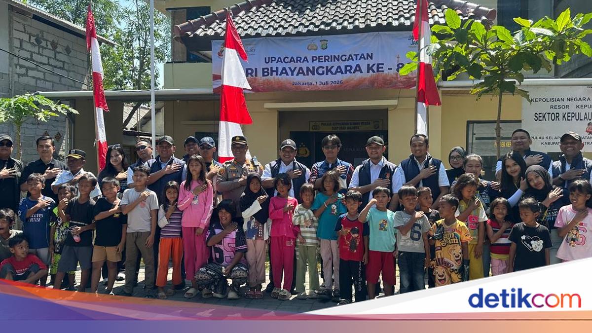 Enthusiastic Residents Join 80th Bhayangkara Day Commemoration on Kelapa Island