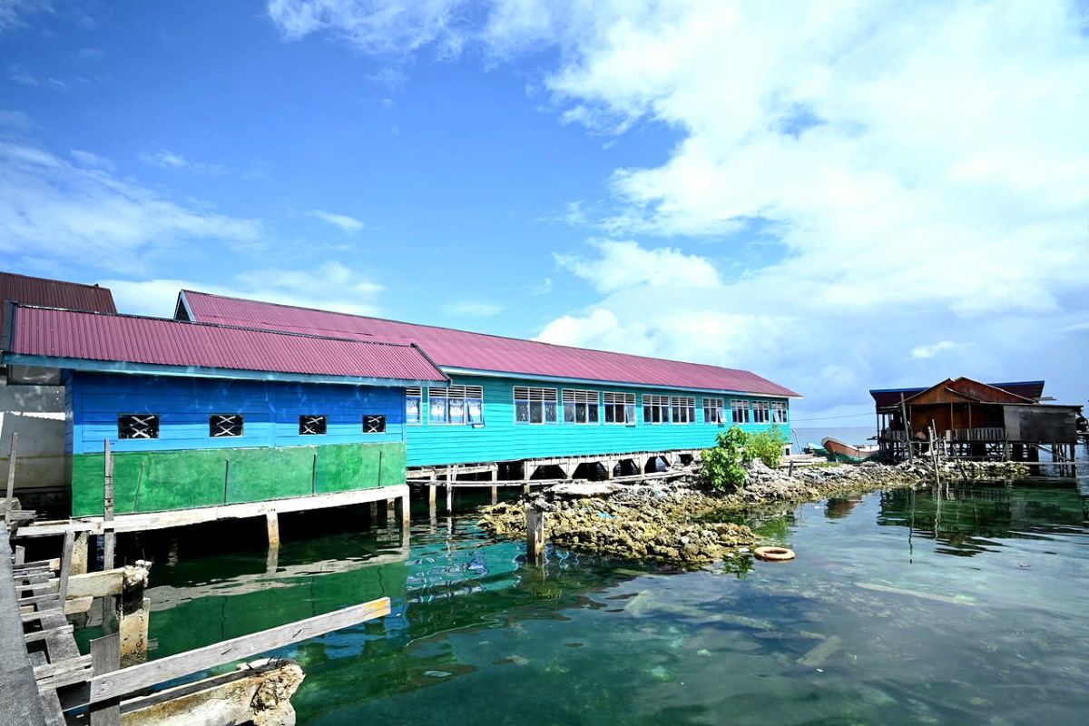 Education Ministry: Revitalisation Programme Improves Learning Comfort in Wakatobi