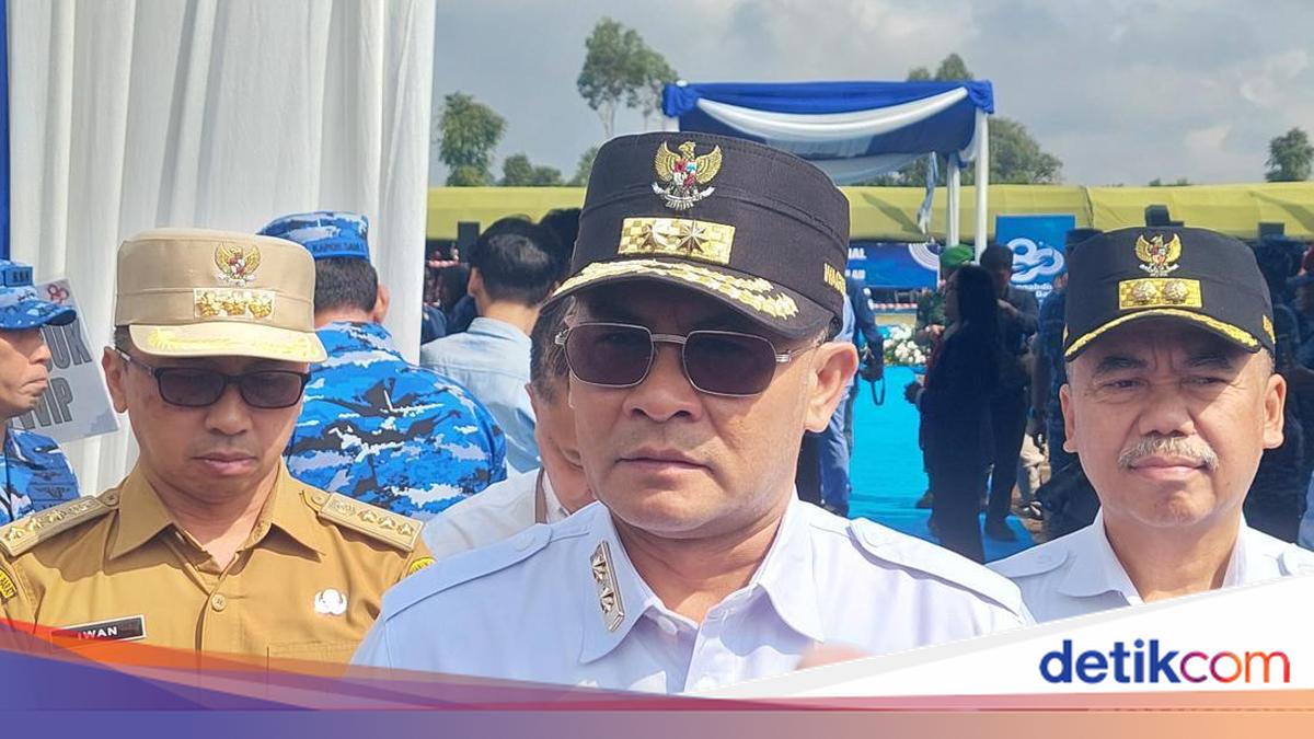 West Java Deputy Governor Encourages Craftsmen to Innovate in Line with Modern Trends