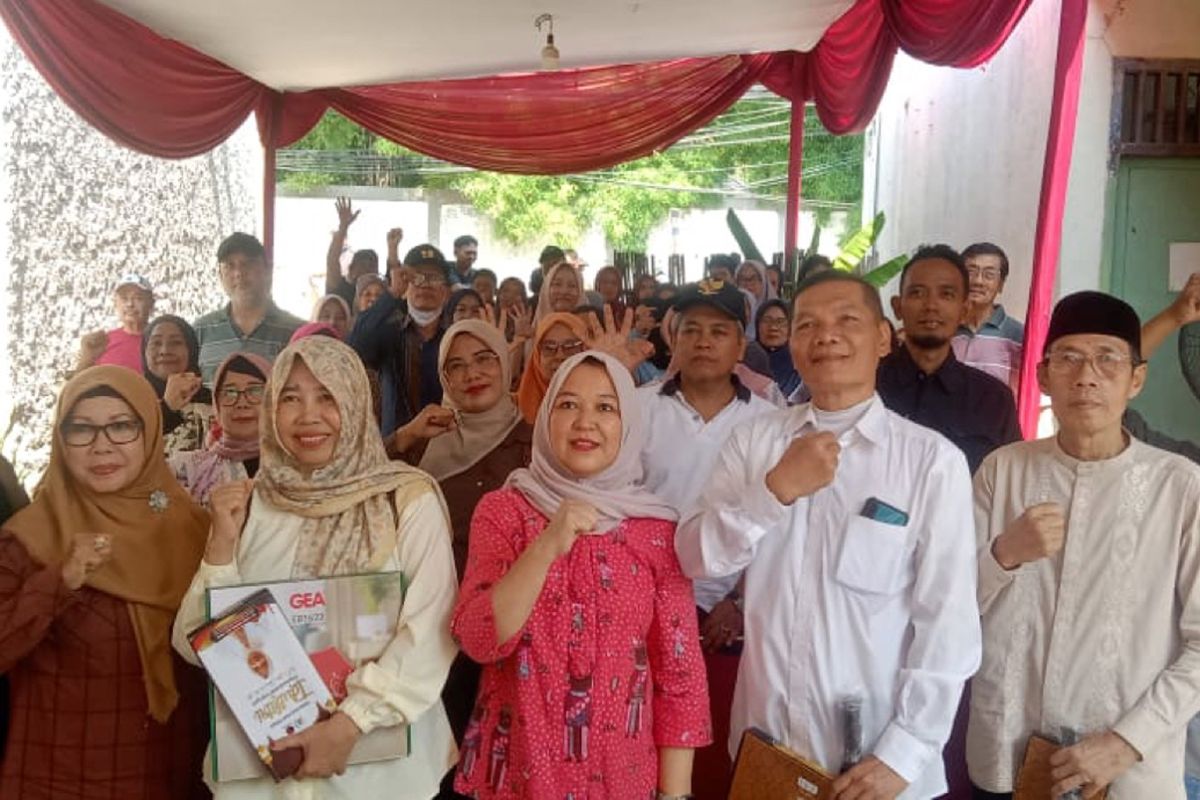 Legislator urges Jakarta provincial government to strengthen assistance on waste sorting