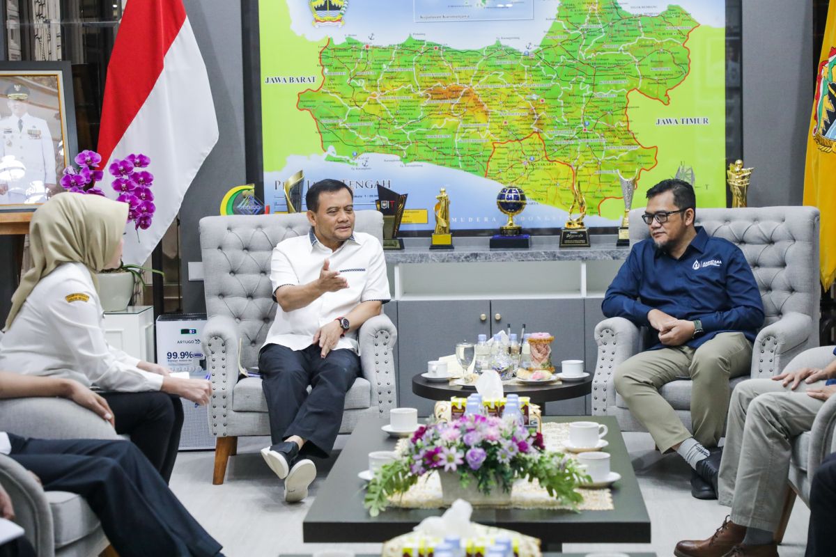 Central Java Government Urges Bottled Water Industry to Protect the Environment