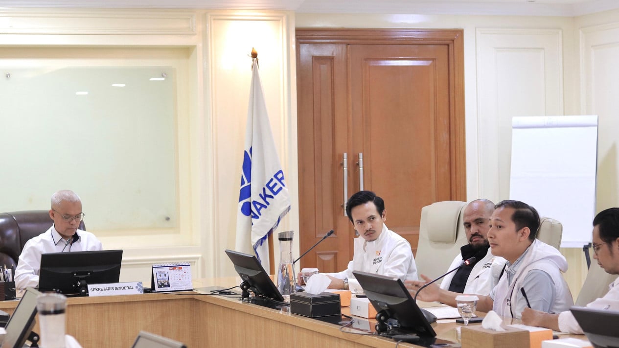 Youth Assembly Encourages Commitment to Expanding Job Opportunities for the Young Generation