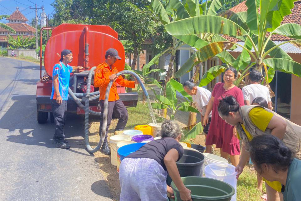 Five Villages in Banjarnegara Hit by Drought, BPBD Dispatches Clean Water