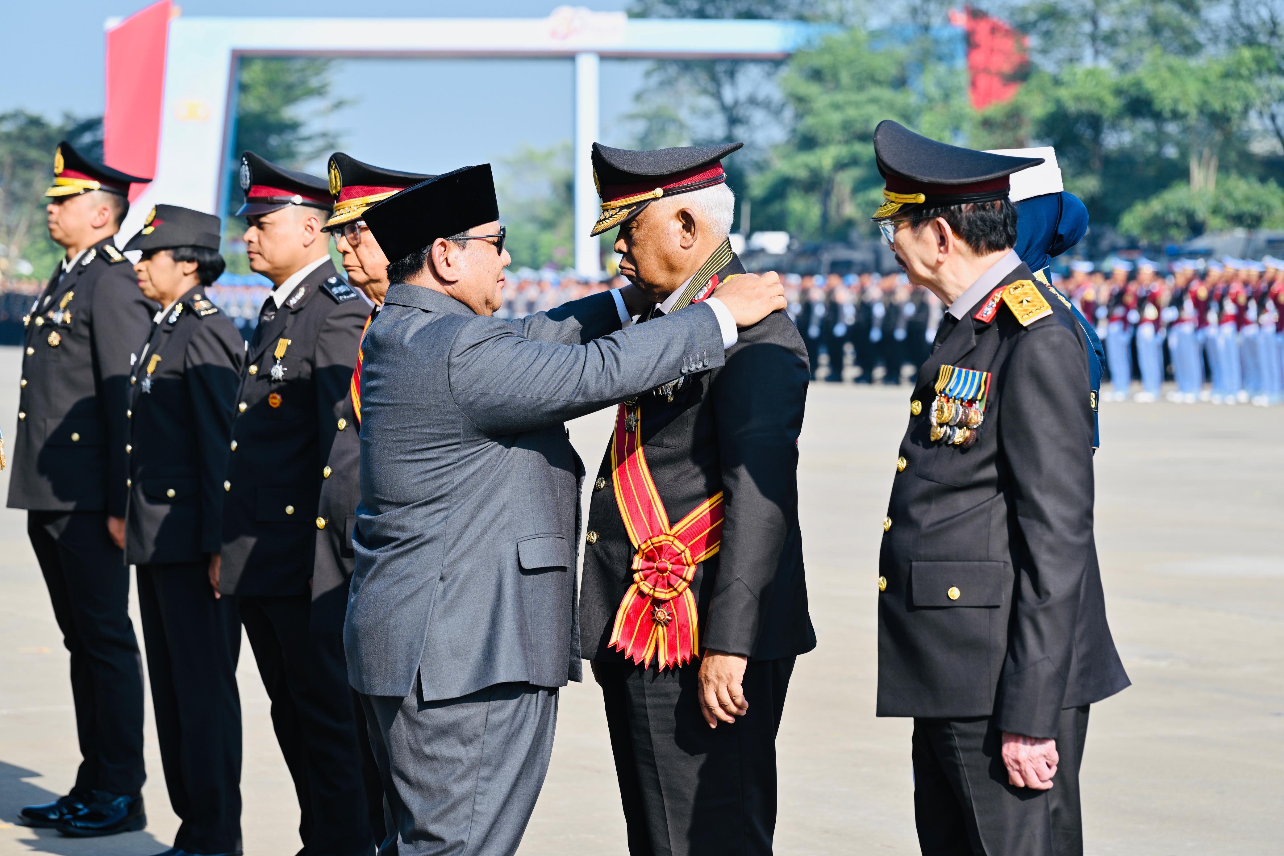 Prabowo Urges Democracy Not to Be Hijacked by Money and Foreign Interests