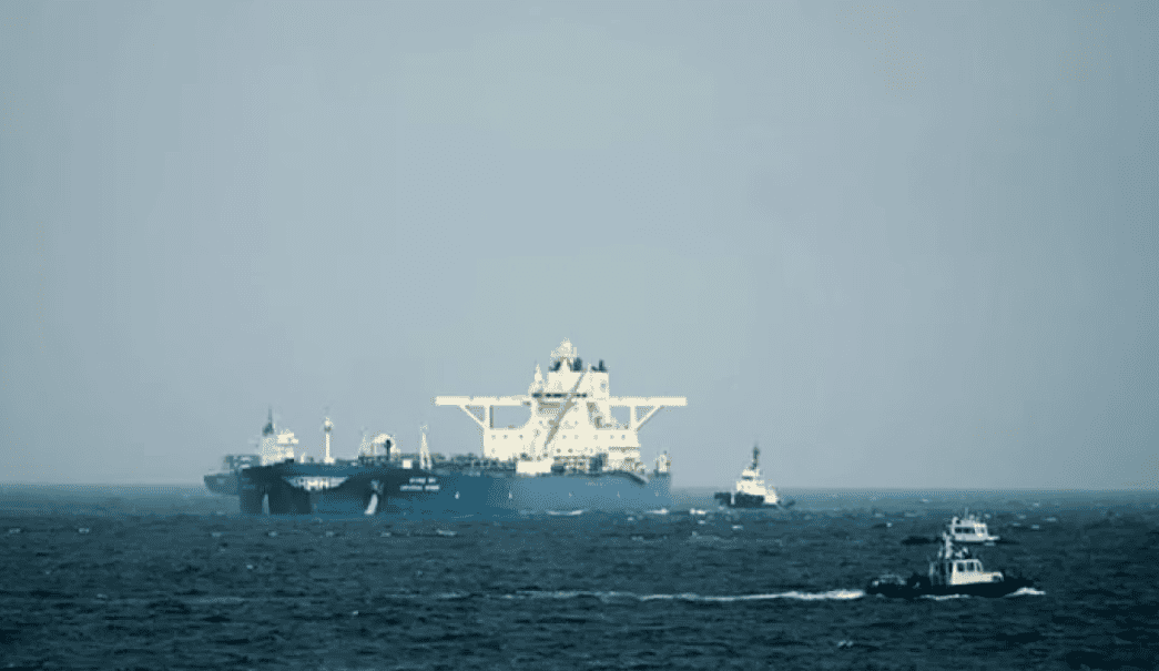 Italy Says Clearing Mines from Strait of Hormuz Could Take Two Months