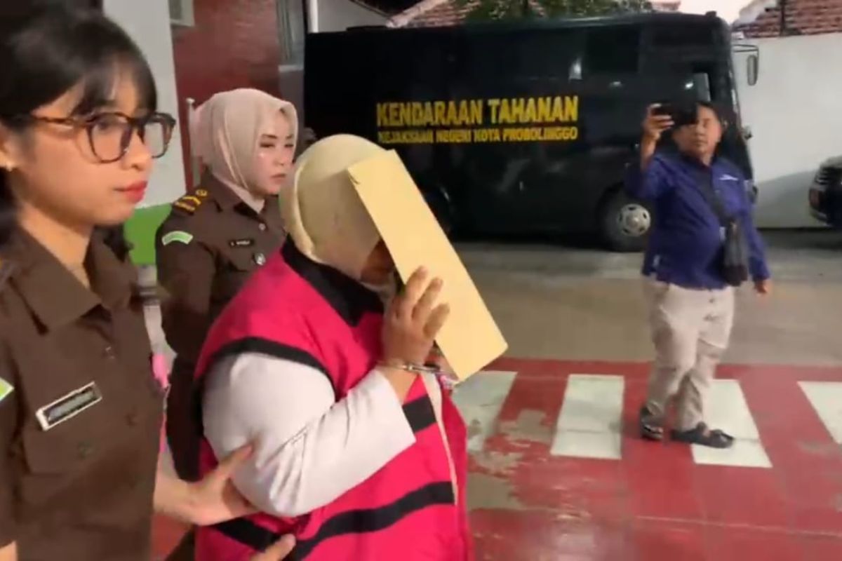 Probolinggo Decorative Lamp Project Official Named Corruption Suspect