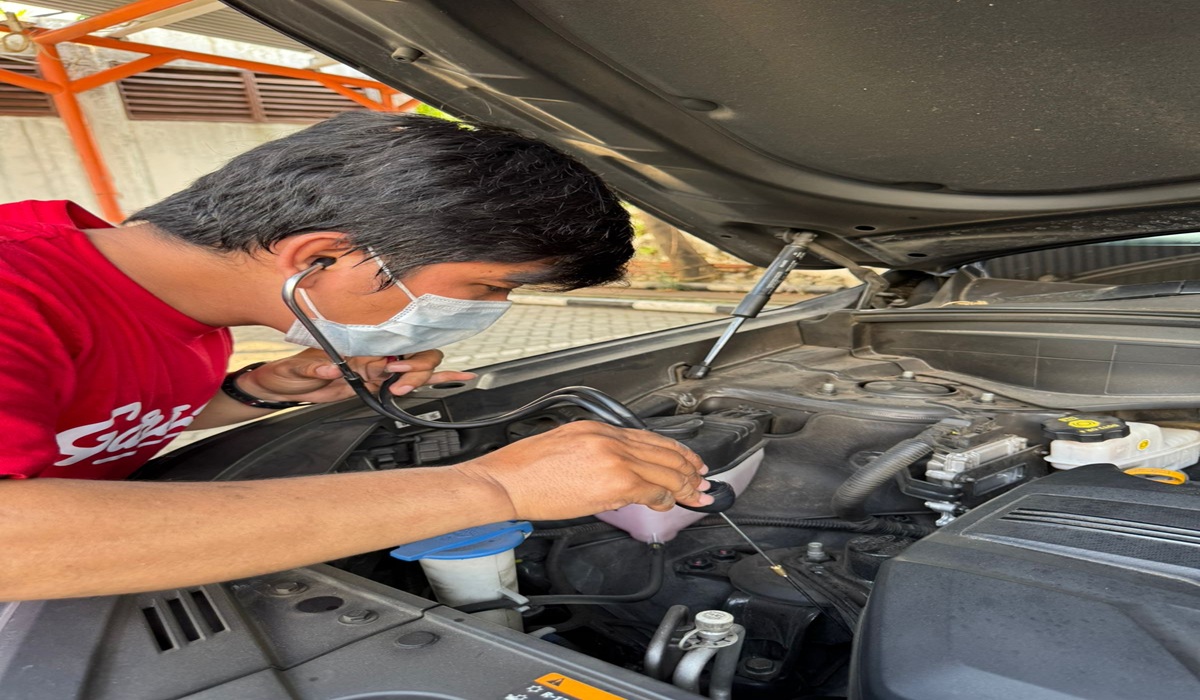 Why the Resale Value of Company Operational Cars Plummets