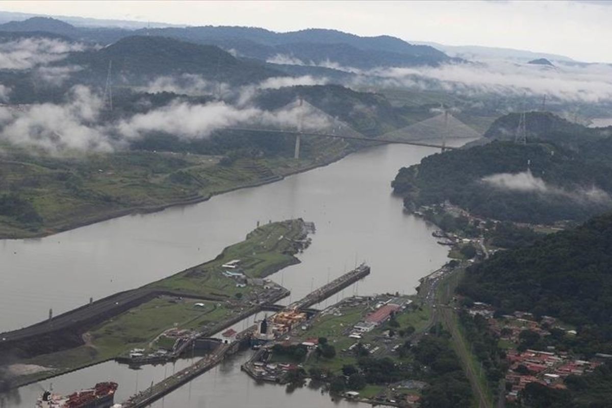 Trump accuses China of seeking to take over Panama Canal