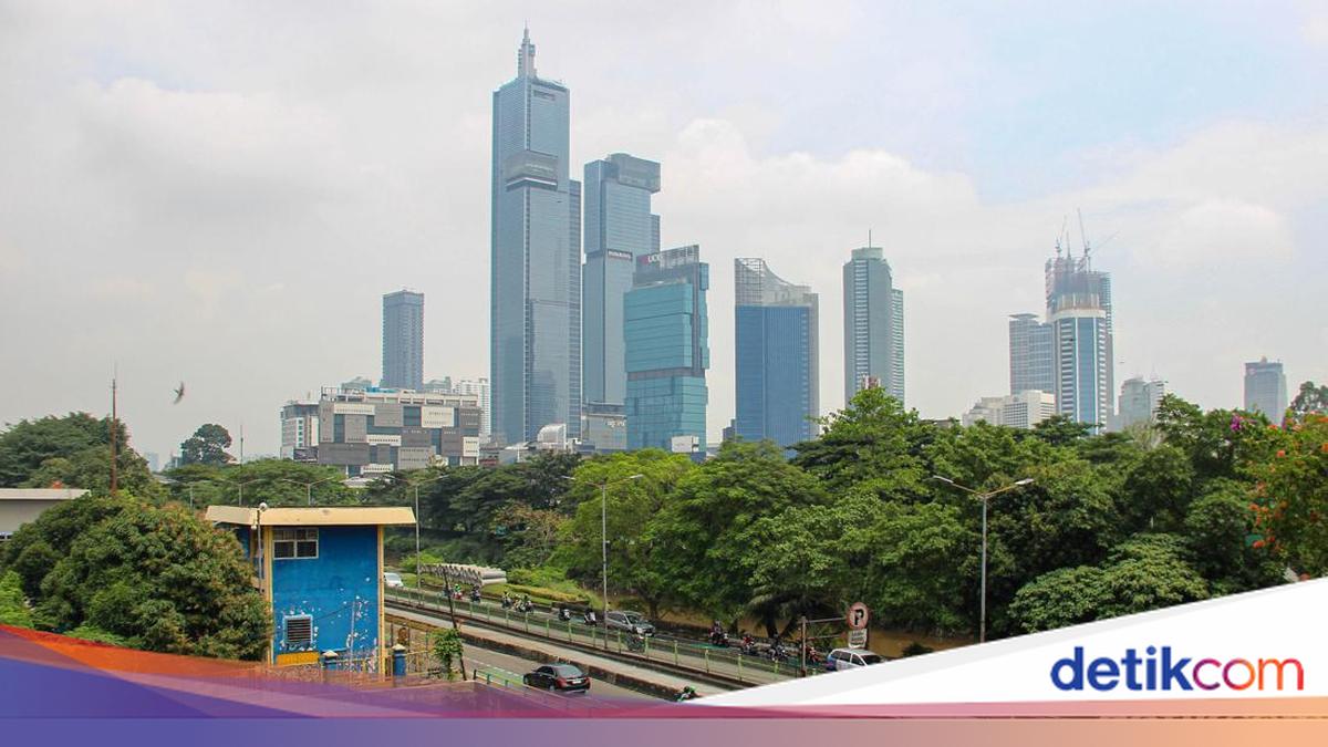 Jakarta's Air Quality Ranked Worst in the World This Morning