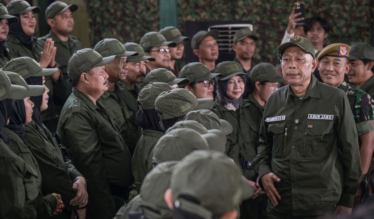DPR Supports Akmil Cadet Involvement in 'Sekolah Rakyat', Urges Humanistic Approach