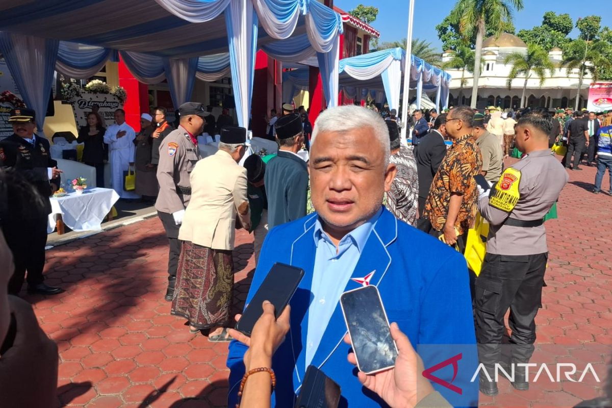 West Java Councillor Urges Government to Stabilise Falling Egg and Chicken Prices