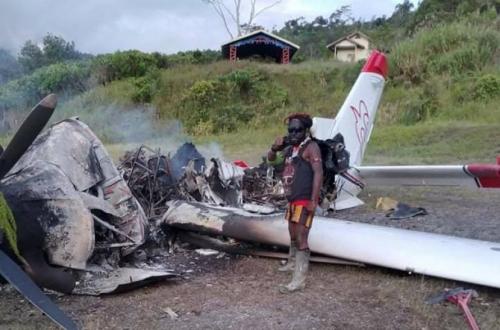 Plane Torched in Papua Highlands, Initial Chronology Revealed