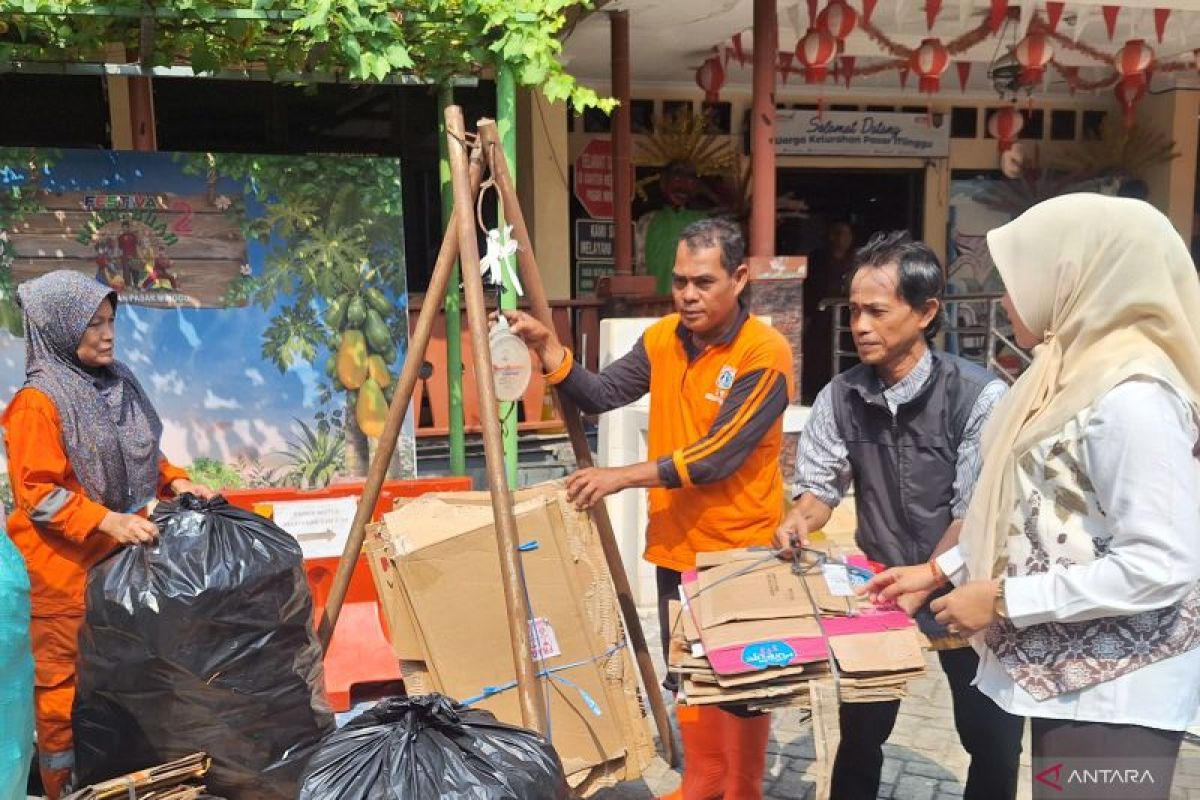 Pasar Minggu Sub-district Develops Community-Based Circular Economy