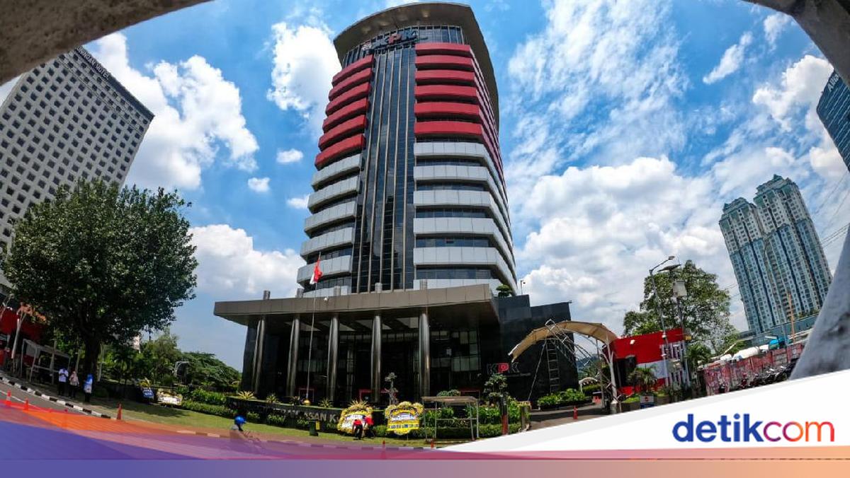 KPK Summons Two Riau DPRD Members in Abdul Wahid Extortion Case
