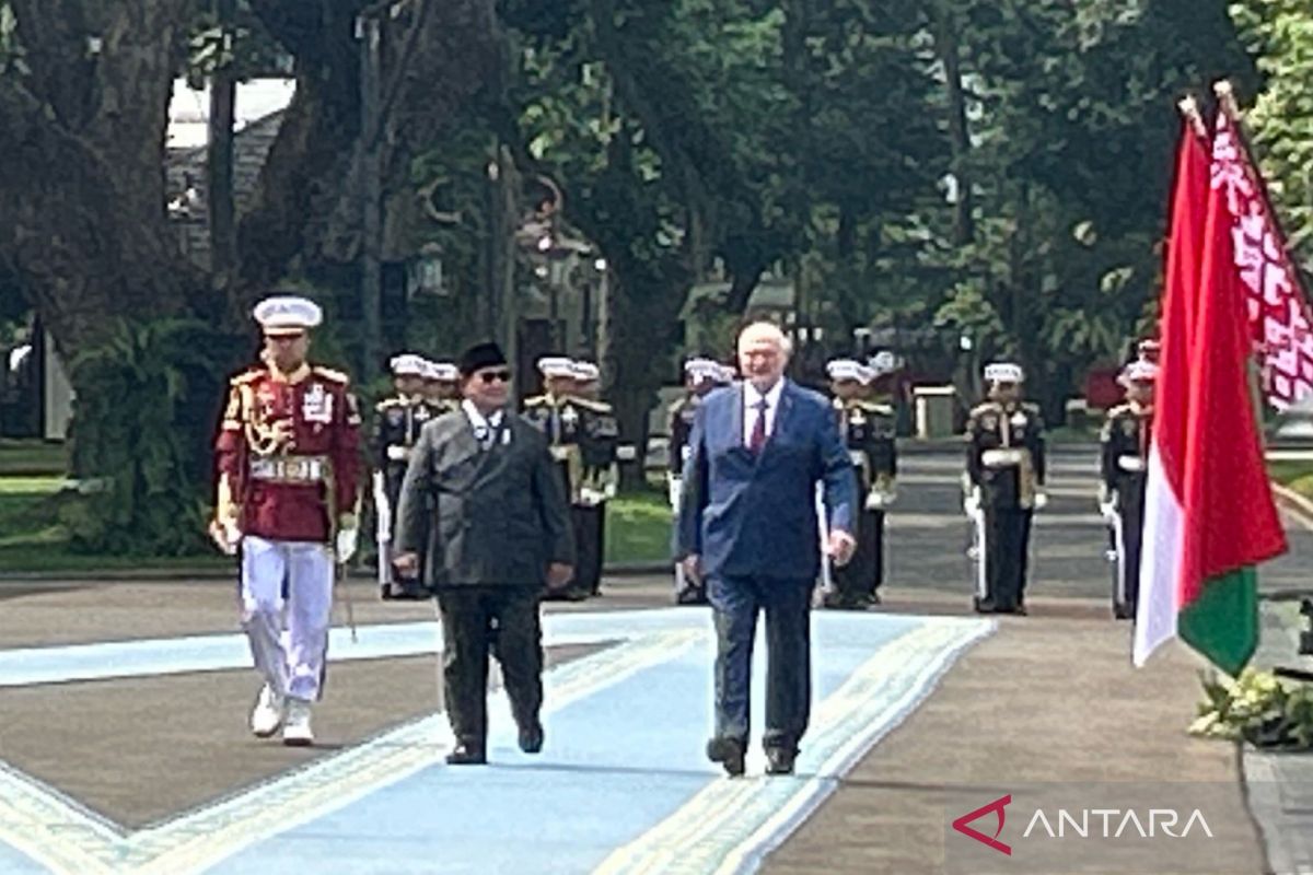 Prabowo hosts Belarusian President Lukashenko for strategic talks