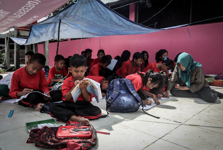 Lestari Moerdijat: Out-of-School Children Figures Must Be Addressed with Precise Intervention Measures