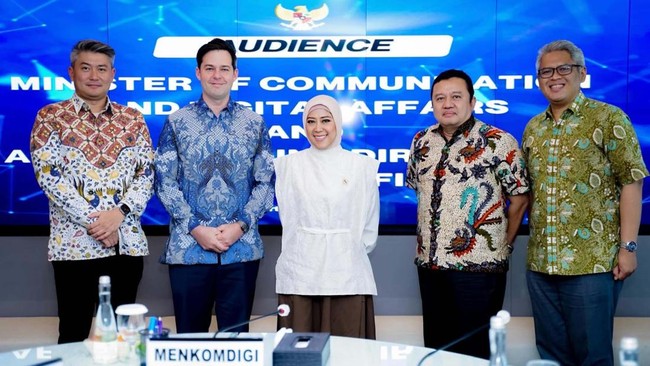 Apple Representatives Visit Komdigi to Discuss New Government Regulation