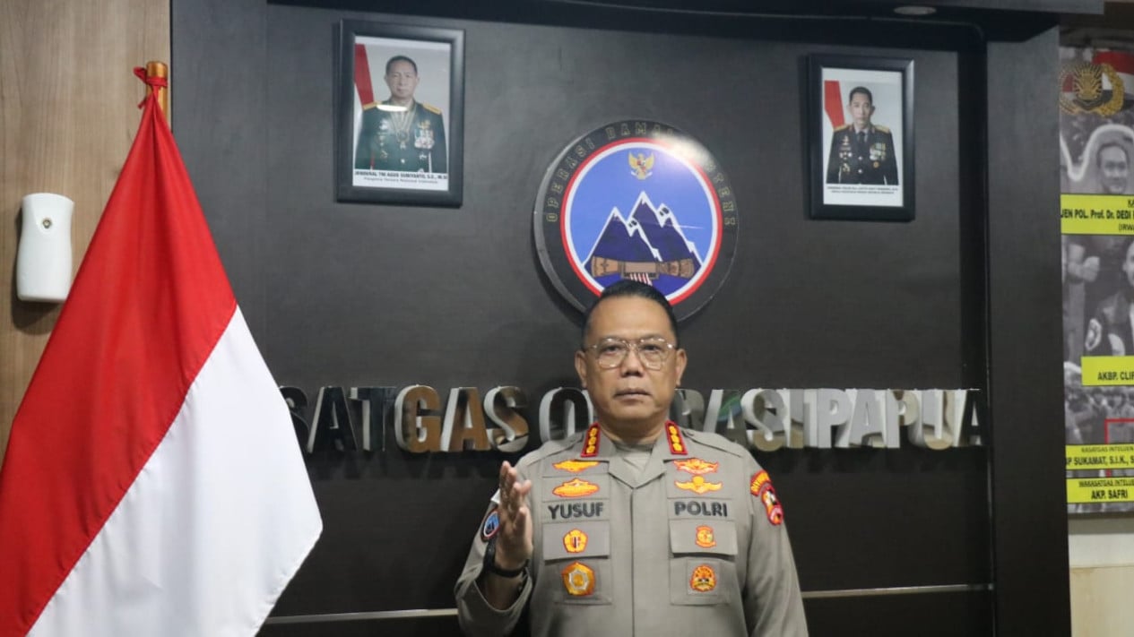 AMA Plane Burns in Papua at 2,292 Metre Altitude, Hampering Investigation
