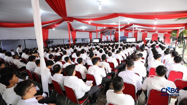 Get Ready: 30,000 Prospective Red and White Cooperative Managers to Undergo Further Training