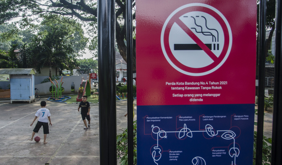 Child Smokers Spend Rp4.5 Trillion on 4.12 Billion Cigarettes Annually