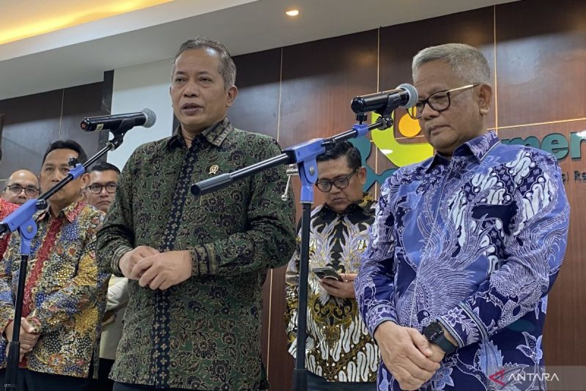 President Directs Cooperatives to Enter Palm Oil Business Chain
