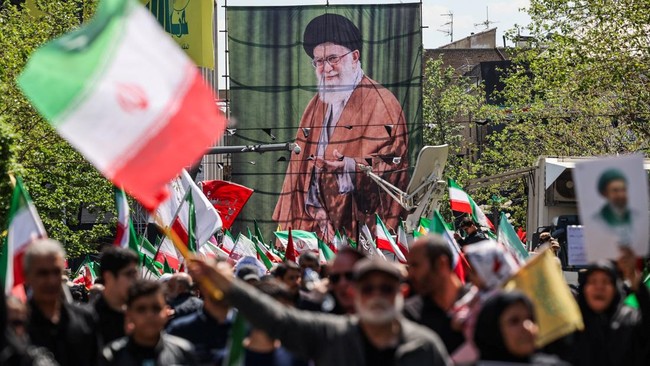 Ayatollah Ali Khamenei Laid to Rest, Iran Issues Stern Warning to US and Israel