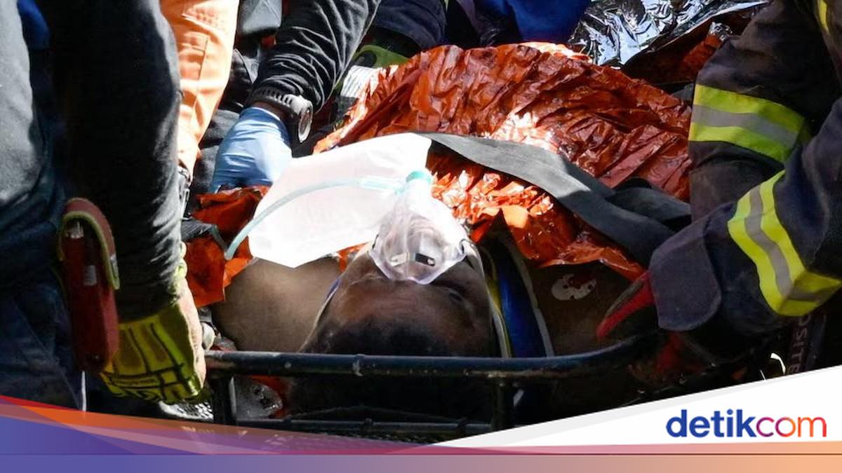 Miracle: Man Rescued Alive After Eight Days Trapped in Venezuela Earthquake Rubble