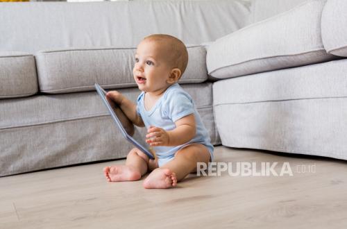 Impact of Screen Time Exposure on Children Under 2 Years Old