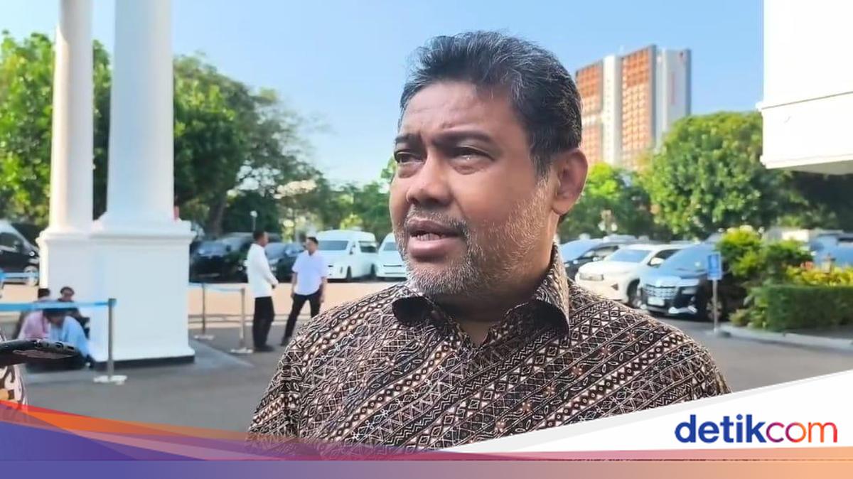 Presidential Adviser Condemns 'Inhumane' Confinement of Printing Workers in Jakarta