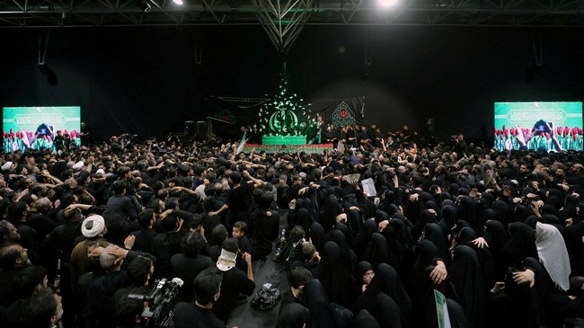 Ayatollah Khamenei's Funeral Procession to Span Six Days, Millions Expected