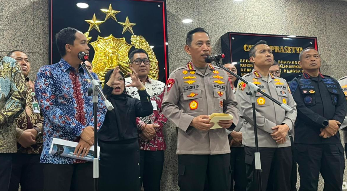 Forestry Minister Details Return of Envelope 17 Days Before Kuantan Singingi Regent's Arrest