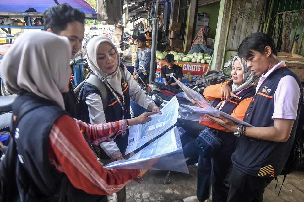 Why is the Economic Census Still Conducted Door-to-Door?