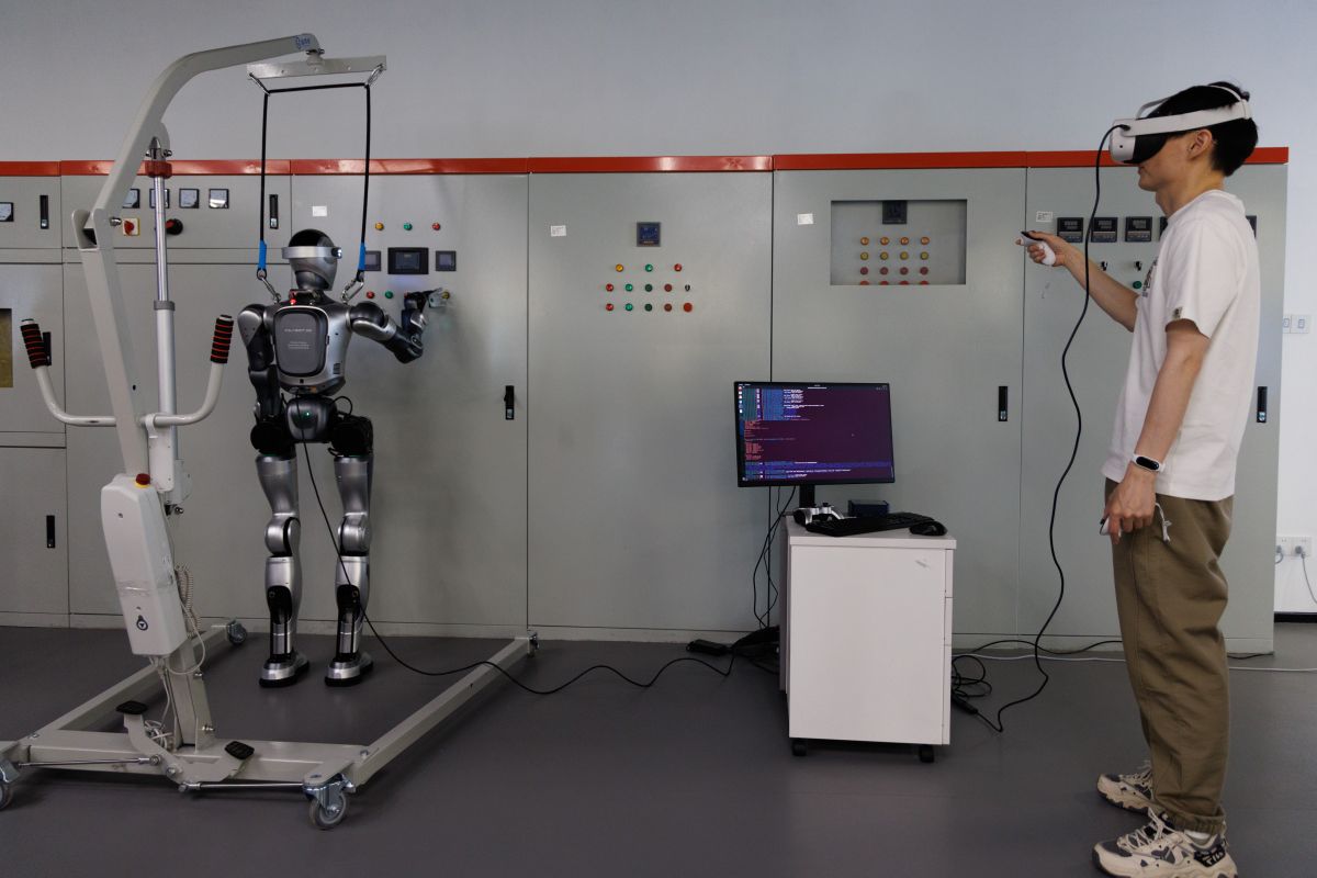 China to Recognise 12 New Professions as Emerging Industries Drive Job Creation