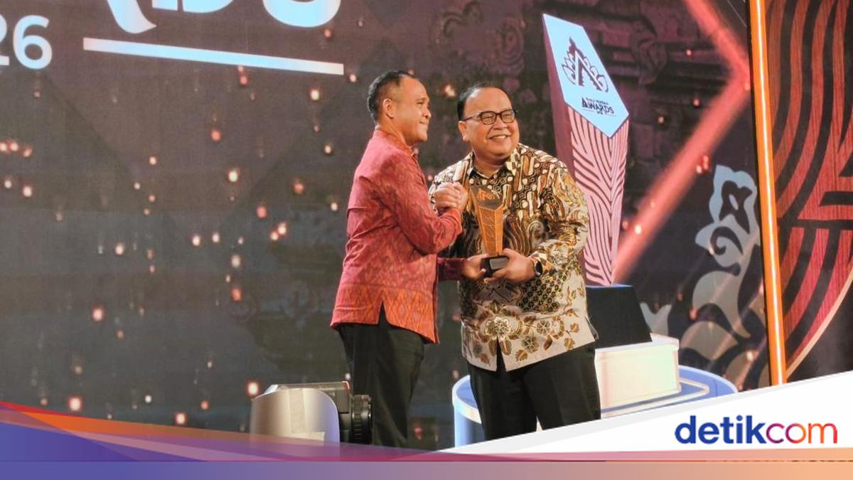 Gianyar Wins Award for Transparent Regional Budget Management at detikBali-Nusra Awards