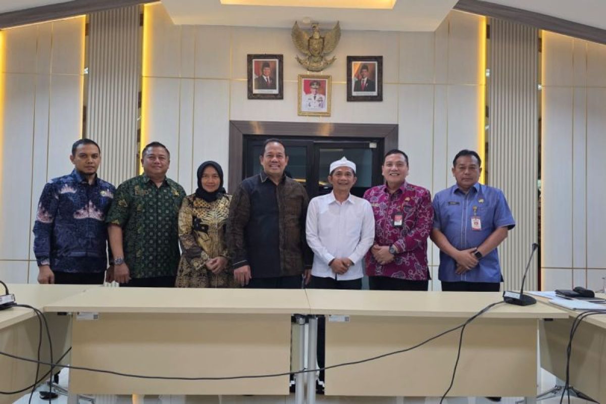Purwakarta Regent Clarifies Controversial Song to Home Affairs Inspectorate General