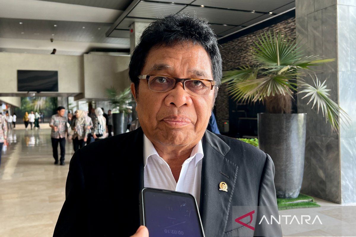 DPR Deputy Speaker Pushes for National Railway Network to Enter Southeast Sulawesi