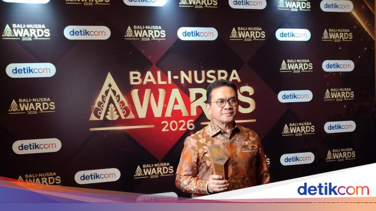 After Receiving Award, Trade Minister Says Villages Must Become National Export Engines