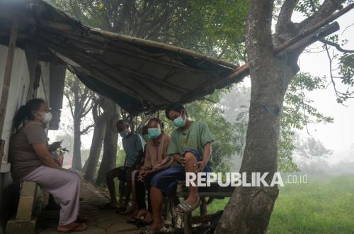 Jatiwaringin Landfill Fire Smoke Blankets Residential Areas, Air Quality Deemed Hazardous