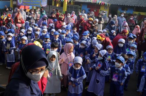 Az-Zarnuji's Testament: Provisions for Seeking Knowledge at the Start of the School Year