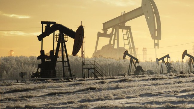 Oil Prices Edge Up as Market Closely Monitors US-Iran Situation